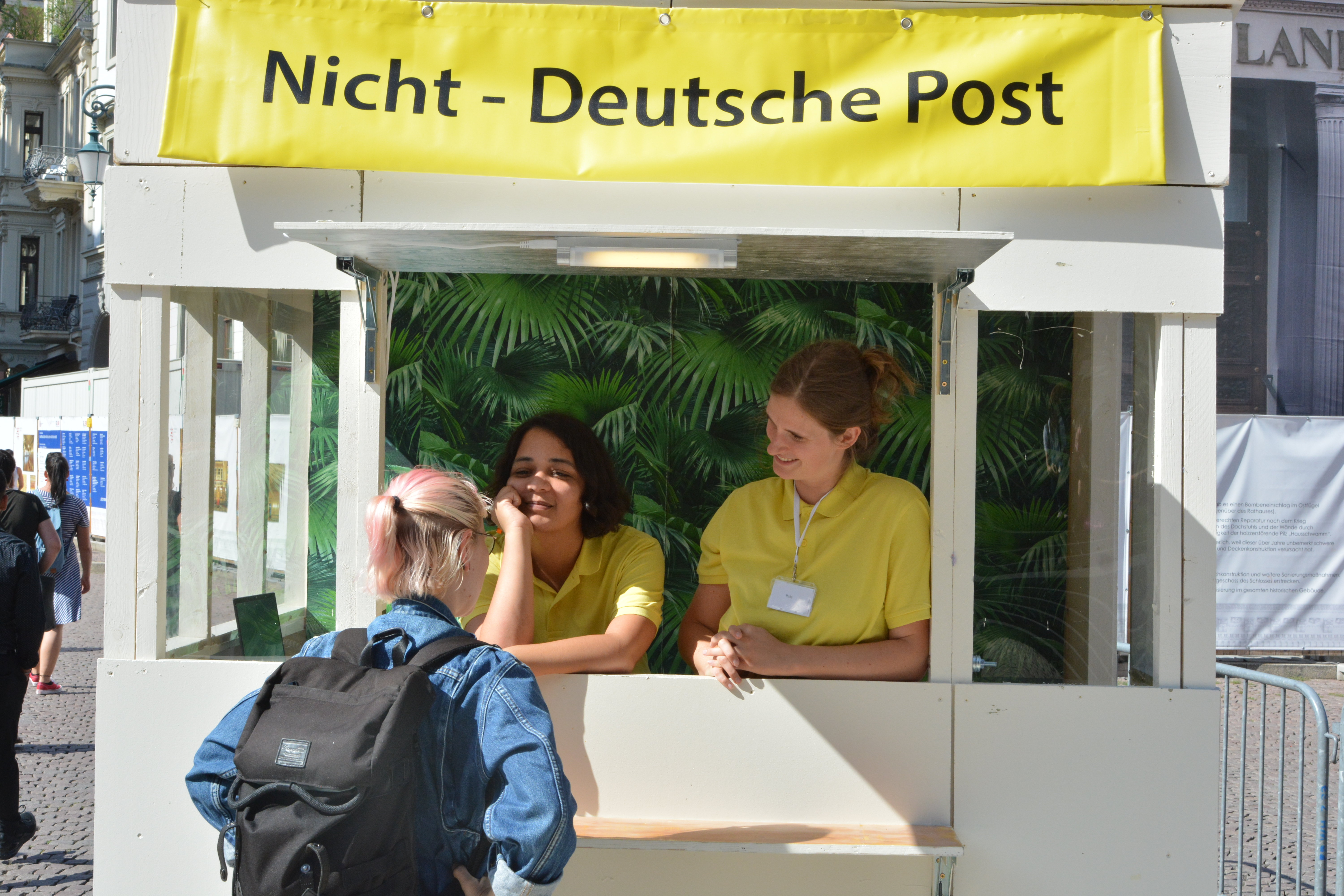 Nicht-Deutsche Post